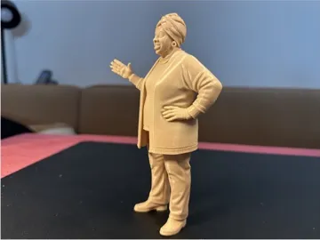 Figura decorativa: Carla Sunday – Doctor Who Figure 1:10 — vista de referencia 3