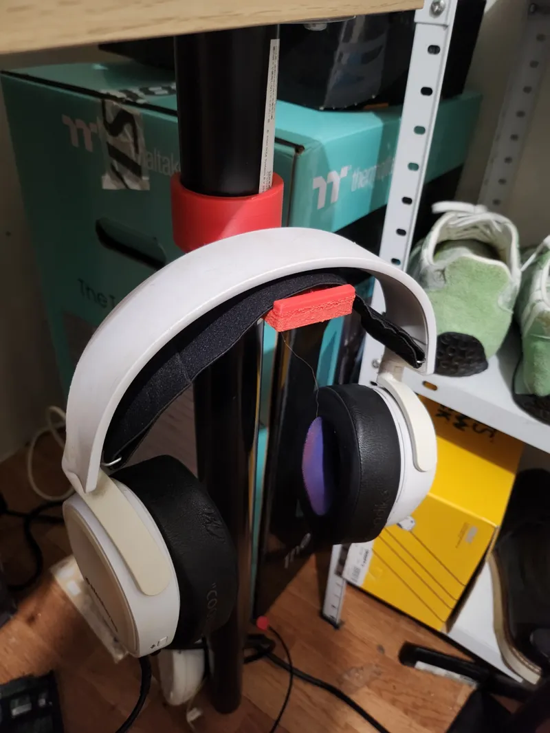 IKEA OLOV headset holder