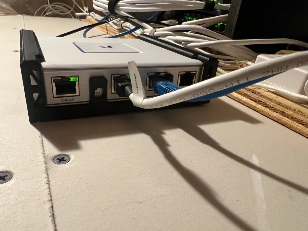 Ubiquity USG Wall mount Unify Security Gateway by SY3D - MakerWorld
