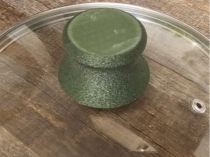 Lid handle