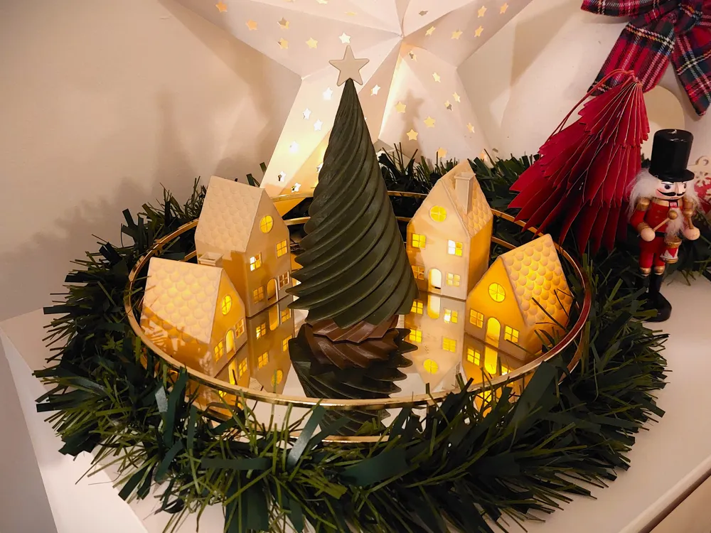 Tree Light Box Spiral Christmas Tree Jar/Light Box - Free 3D Print Model - MakerWorld