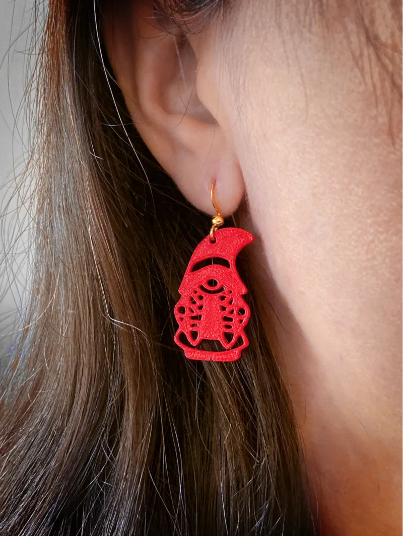 Elf (women) earring for Christmas