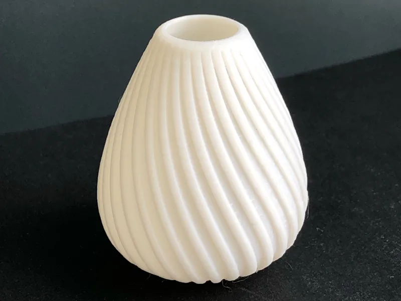Vase with knurling for flowers or decoration