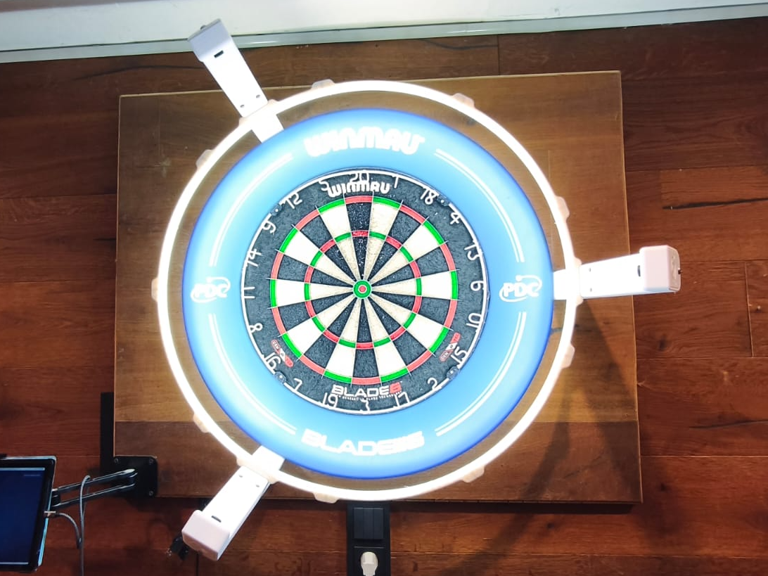 Camera-Holder and Lighting Set for Autodarts