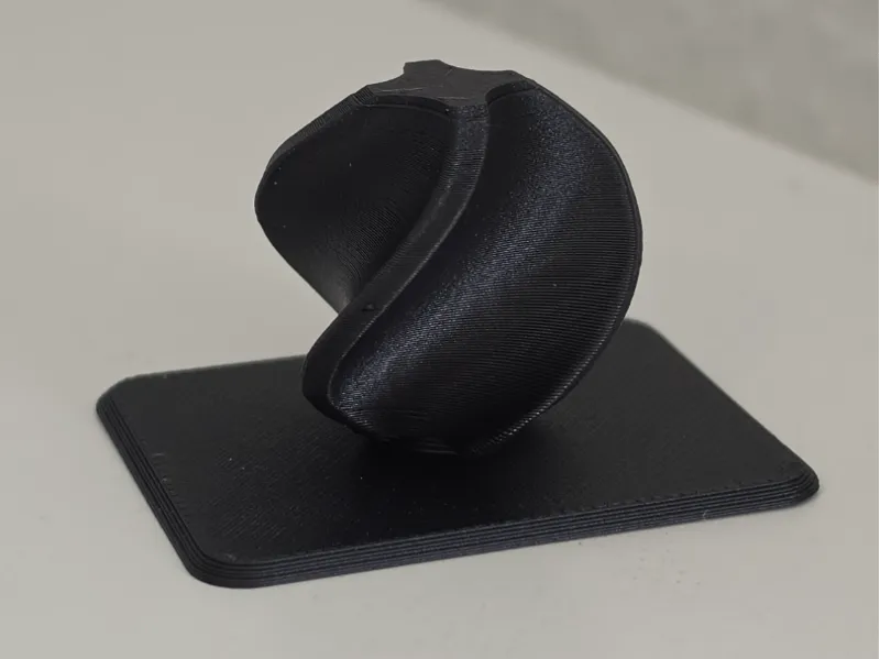 Bambu Kugel Spirale (Aufkleber 40x30mm Sockel)