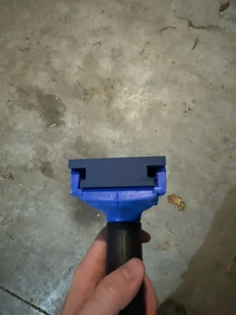 Kobalt tool holder