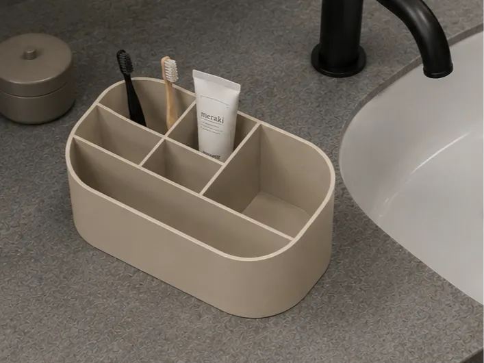 Organizador: Bathroom Organizer. Referencia del modelo original.