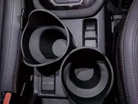 Adaptateur porte-gobelet Subaru Forester 6e génération — photo 1