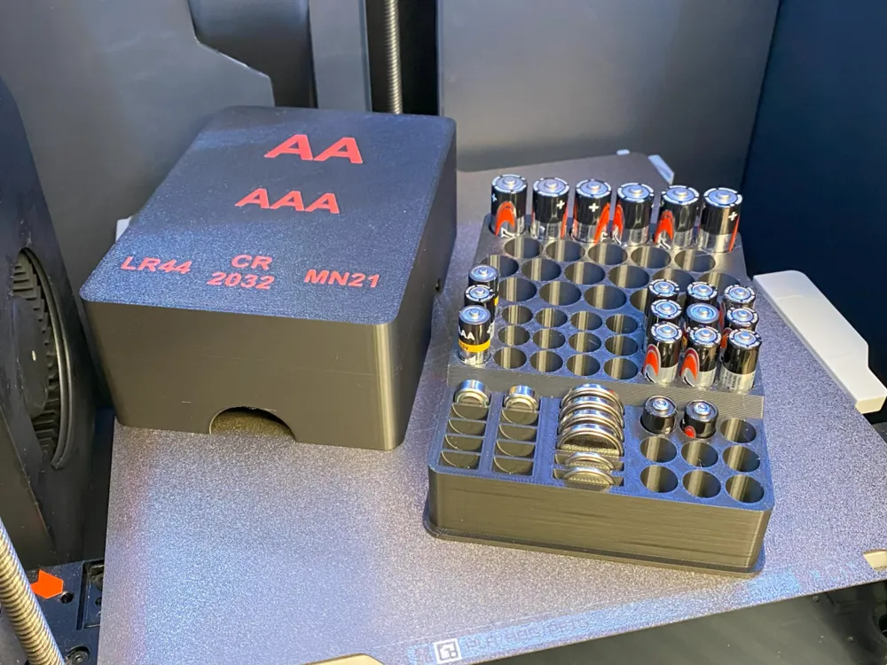 Battery Storage Box 24 X AA + 24 X AAA + Buttons by @Beast-Lab ...