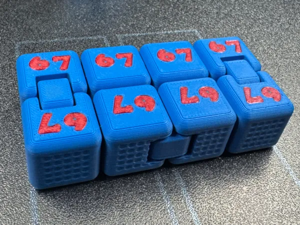 https://makerworld.bblmw.com/makerworld/model/USe56a3b2b413f36/design/2025-12-06_b58ac4014ce9c8.jpg
