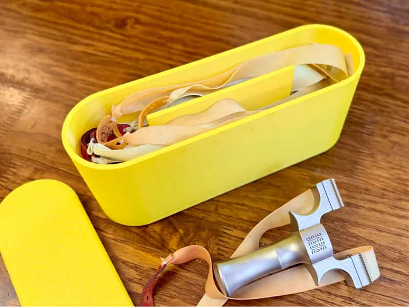Tangle-Free Slingshot Rubber Band Box 