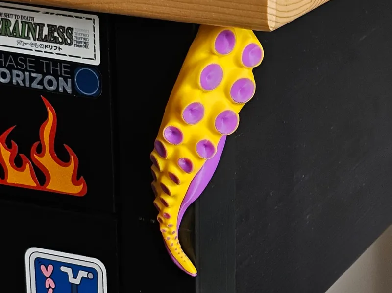 Corner Tentacle