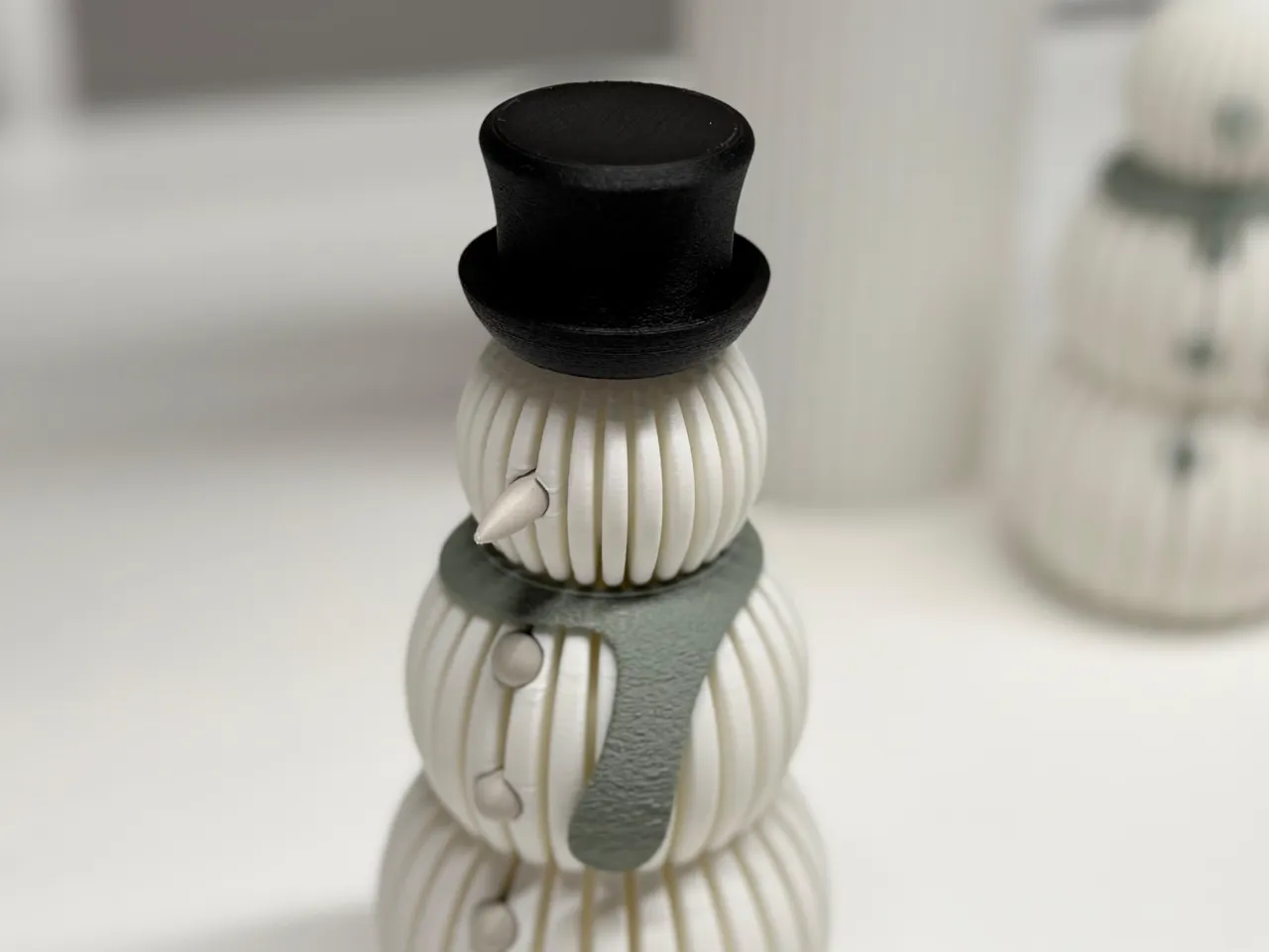 Christmas Snowman decoration (tealight compatible) view 4
