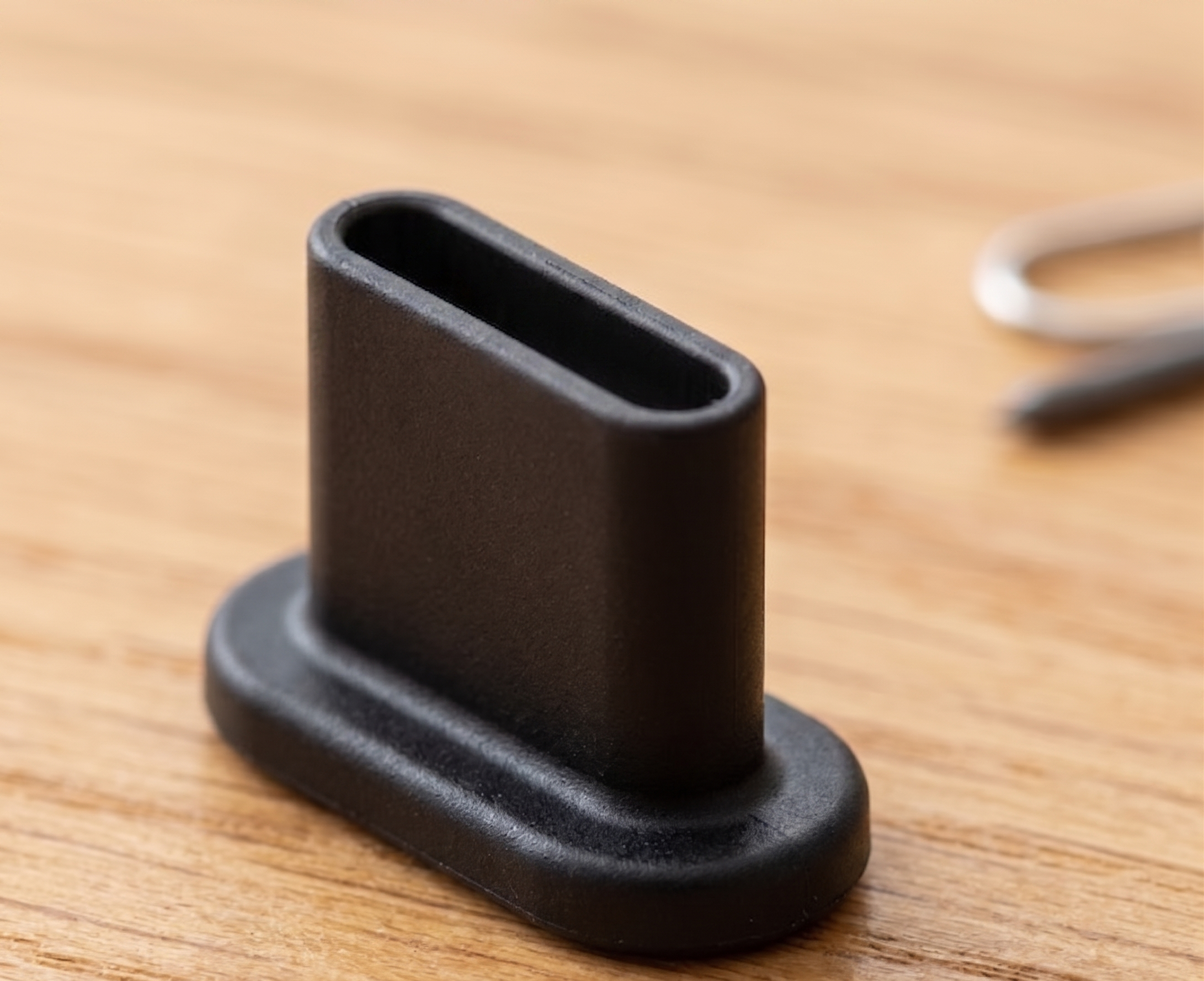 Miniatura 2 do modelo 3D Protector de USB-C