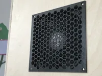 Grille de ventilation nid d'abeille 180 mm — photo 2