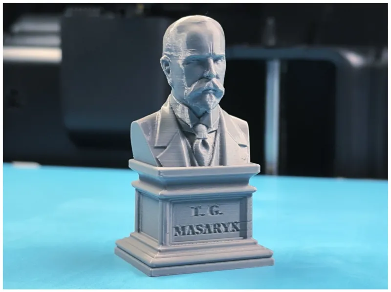 Tomáš Garrigue Masaryk bust