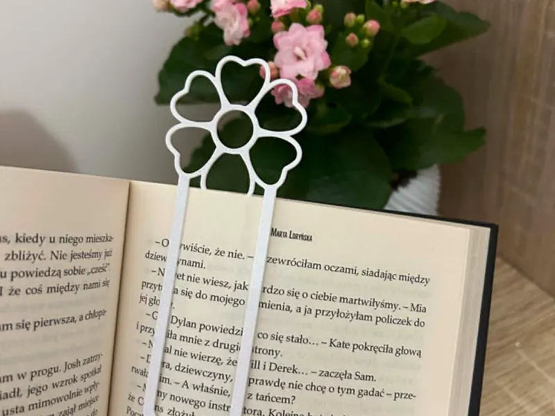 Bookmark flower