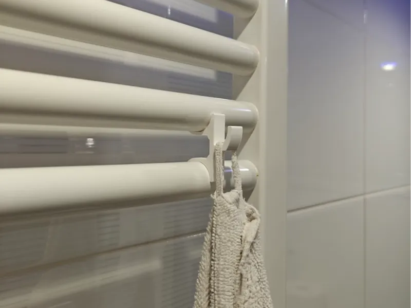 Towel rack (for radiator)