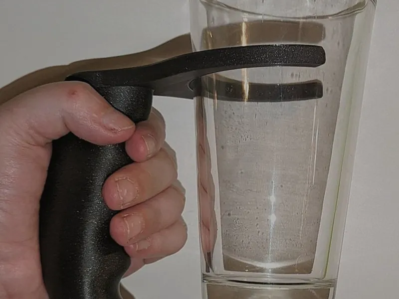 Pint Glass Holder