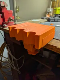 0.24mm layer, 4 walls, 15% infill (Variable Layer)