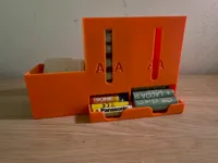 Distributeur de piles avec compartiment de rangement — photo 1