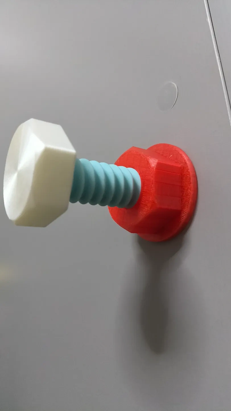 Miniatura 10 do modelo 3D 螺丝挂钩  