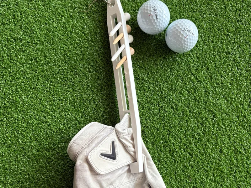 V2 - Golf Glove Hanger