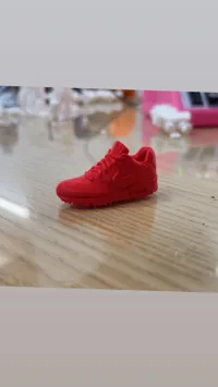 Basket Nike Air Max blanche (déco) — photo 3