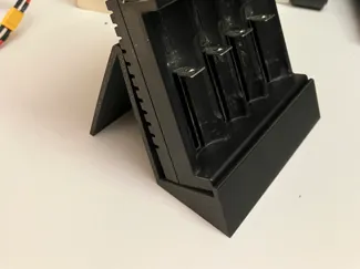 LiitoKala Lii-M4 battery charger stand