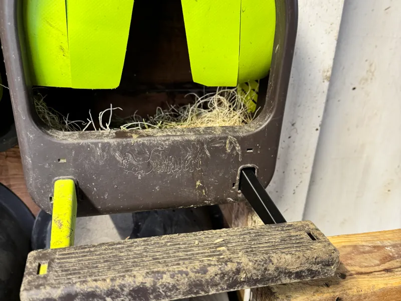 My Cozy Nest Chicken nest box replacement arm