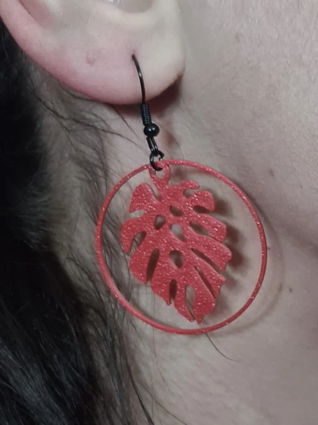 Earrings - Monstera view 4