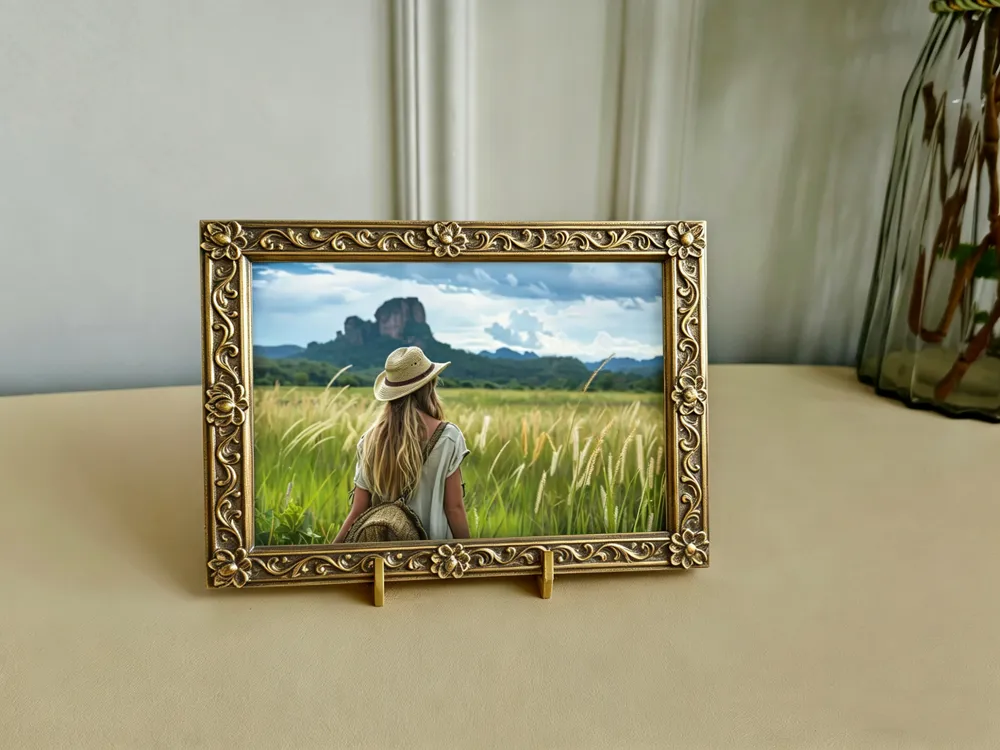 Simple 6-inch photo frame, horizontal and vertical photos can be freely ...