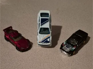 Minimalistic 1/64 scale cars stand