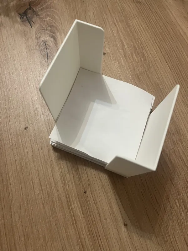 Sticky notes holder