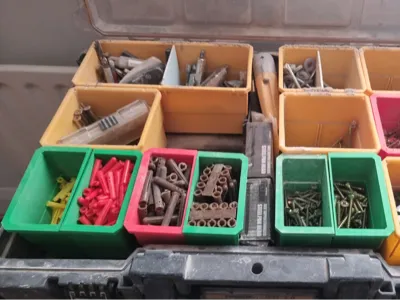 Dewalt Storage half box