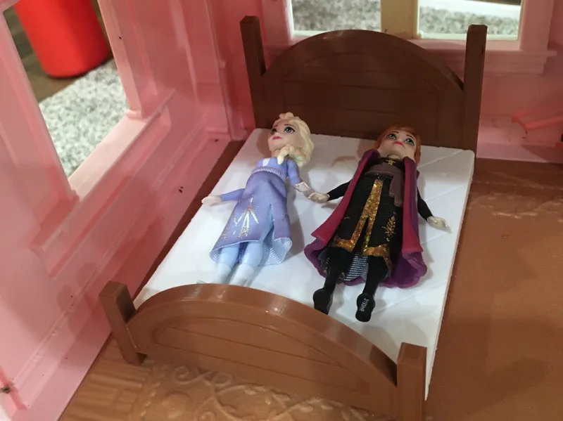 Dollhouse Bed