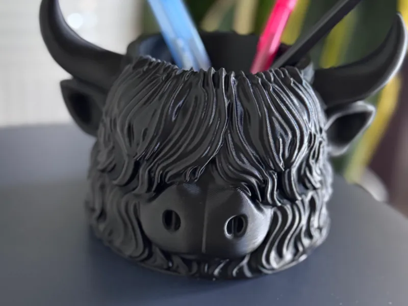 Highland Cow PenHolder 83.26mm/3" deep