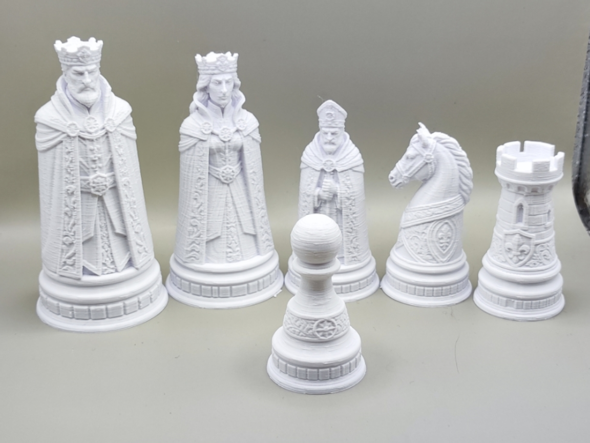 Modern Royal Chess Set