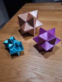 Boîtes cadeaux triangulaires gigognes — photo 4