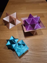 Boîtes cadeaux triangulaires gigognes — photo 6