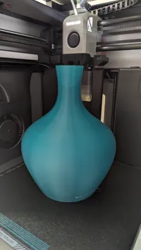 Vase à fleurs — base ronde et col fin — photo 8