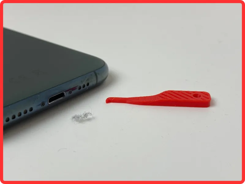 Lightning Port Dust Remover 
