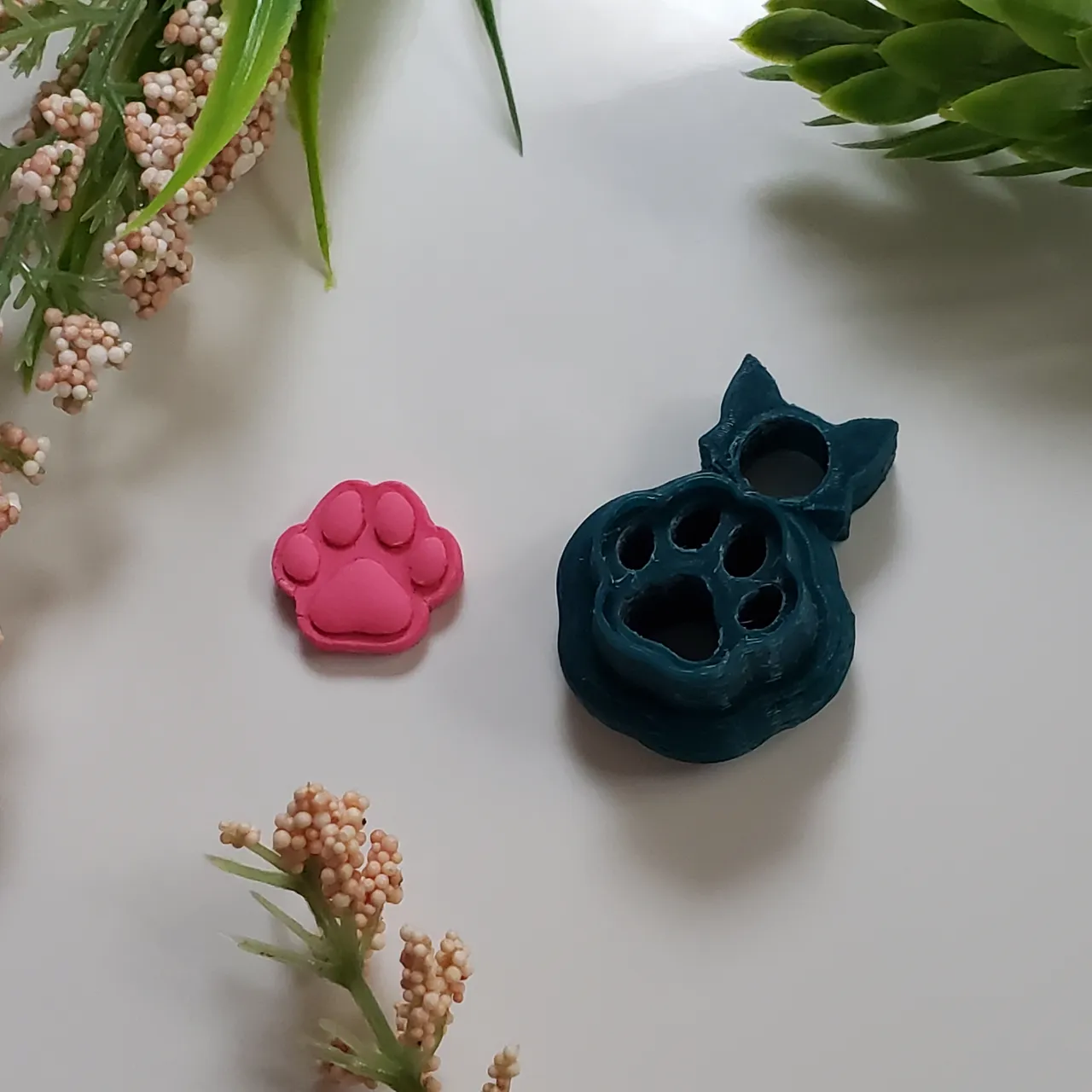Stud Tiny Paw Print Polymer Clay Earring Cutter view 4