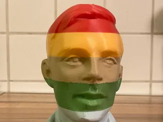 Alan Turing Statue Pride - no AMS needed!