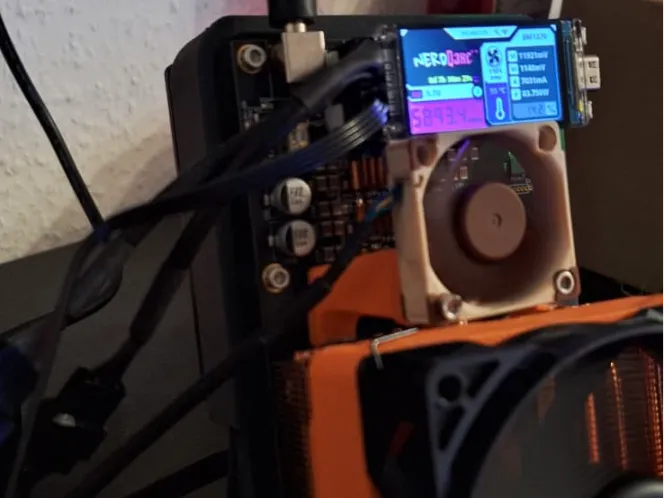 Nerdqaxe++ VR cooler fan