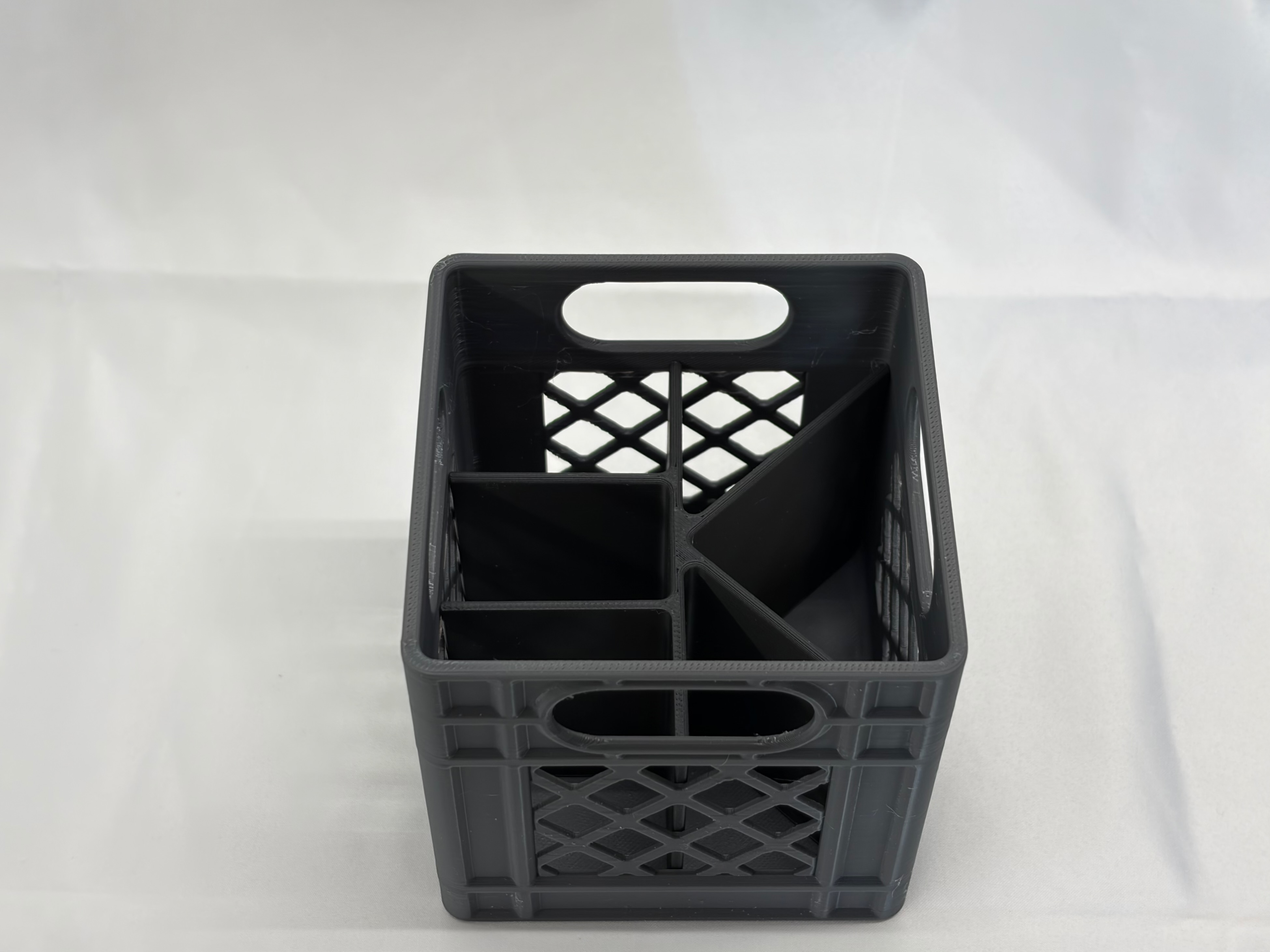 Miniatura 2 do modelo 3D Parametric Milk Crate - Customizable!