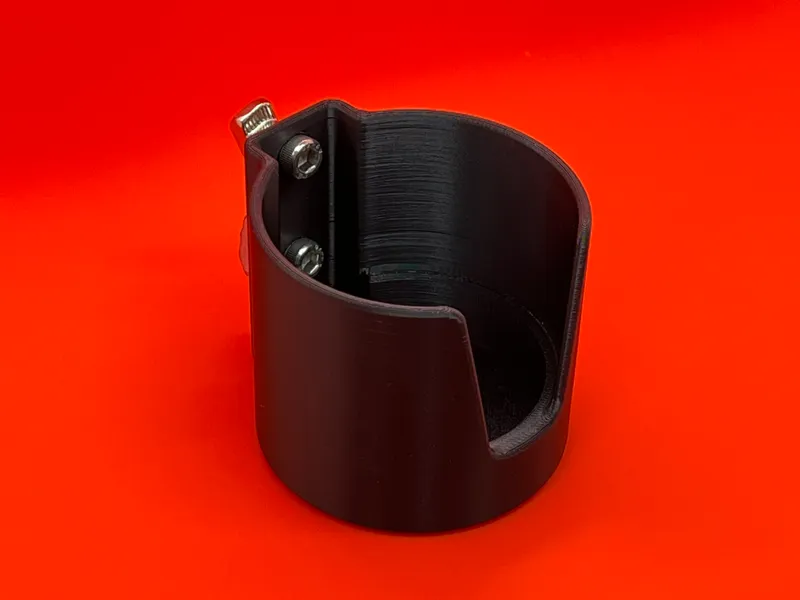 Cockpit Drink Holder – Fits 33 cl Cans & Bottles
