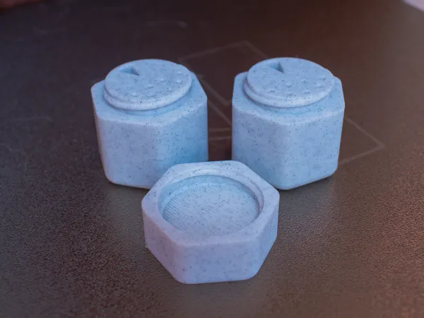 https://makerworld.bblmw.com/makerworld/model/USe60a47a5e79a9e/design/2024-08-18_273237e640599.png