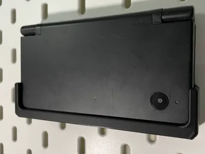 Nintendo DSi Ikea Skadis Mount