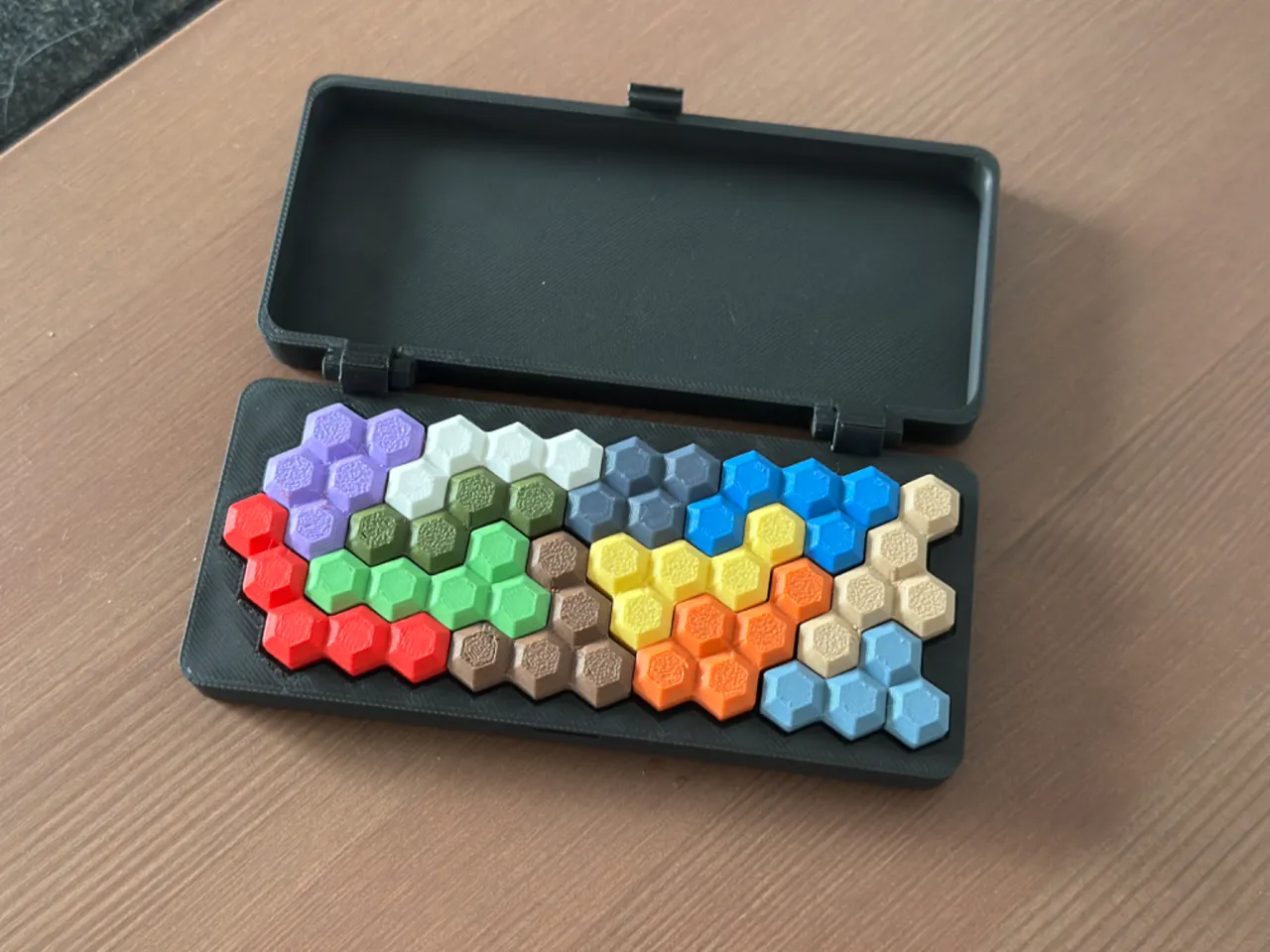 Hexagon Logic Puzzle view 4